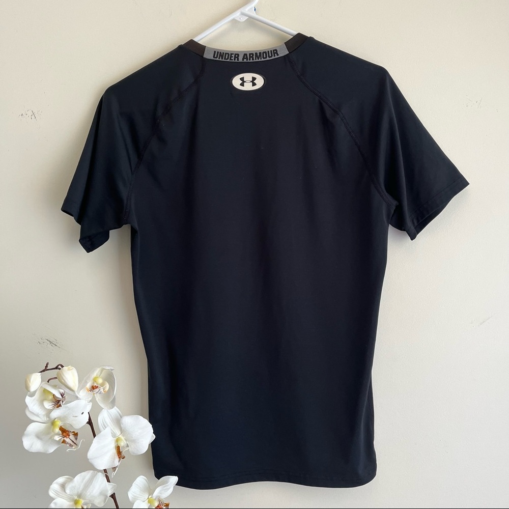 Boys Under Armour Compression Shirt Size L - Picture 5 of 8